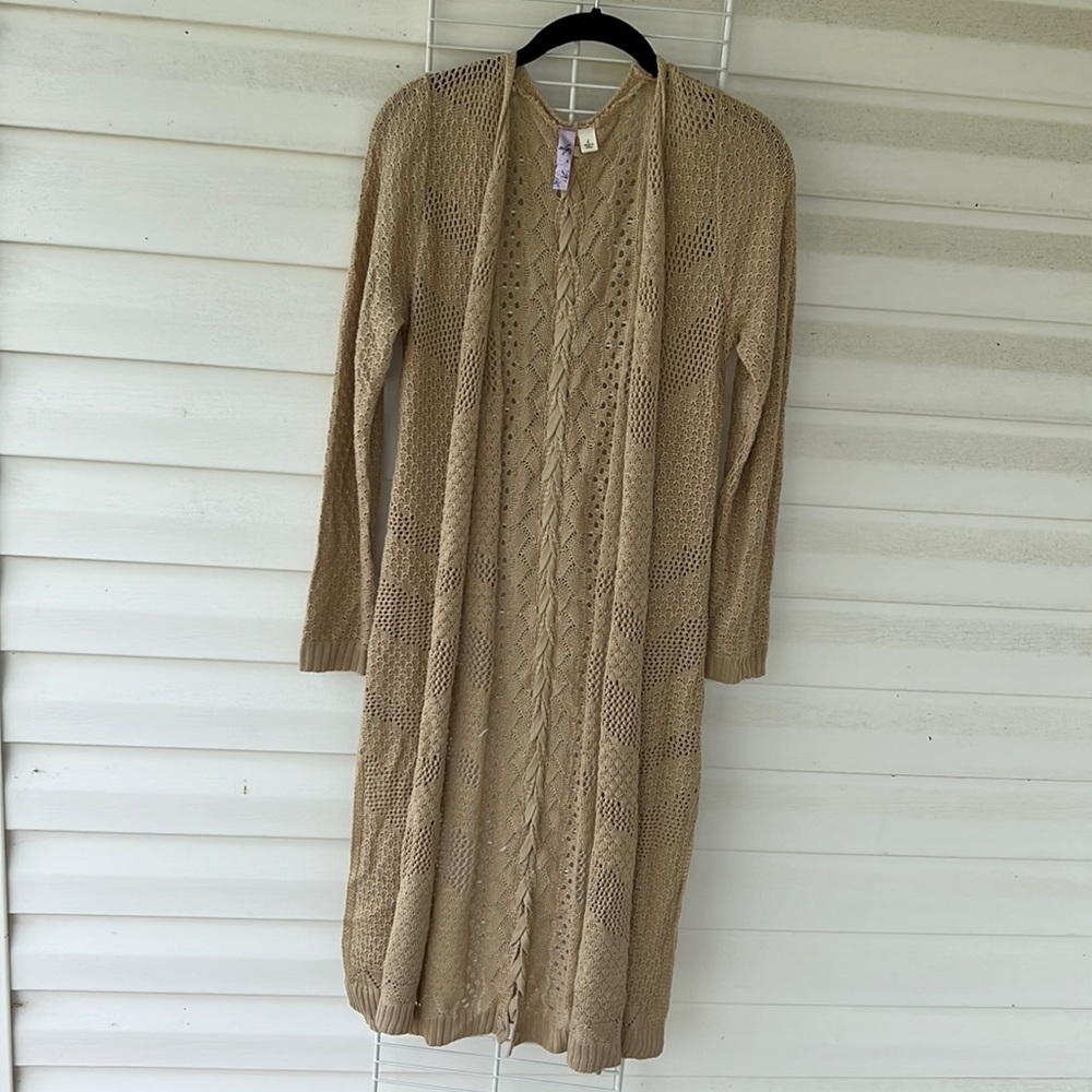 Long sleeve sweater by Alya
